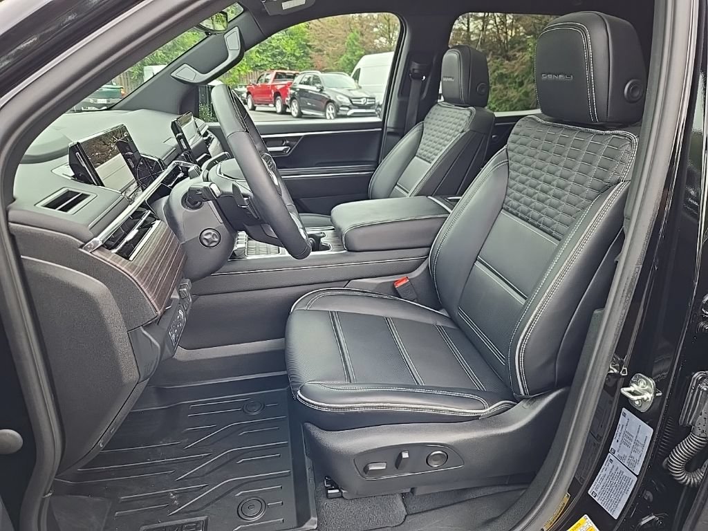 Used 2026 GMC Sierra EV Denali AWD/4WD image 14