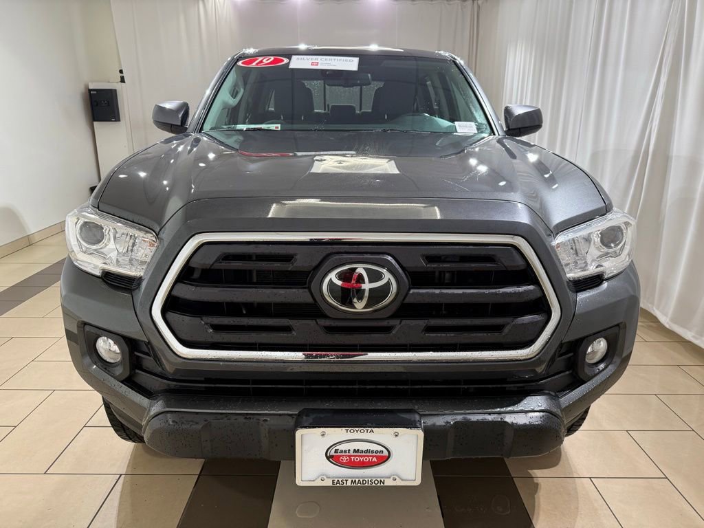 Certified 2019 Toyota Tacoma SR5 AWD/4WD image 7