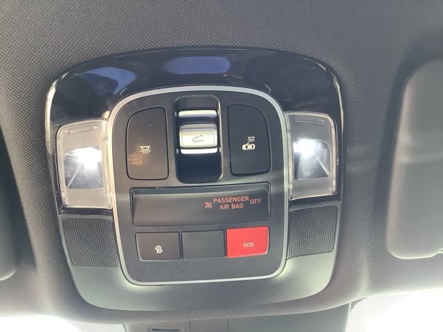 Certified 2022 Hyundai Santa Cruz Limited AWD/4WD image 36