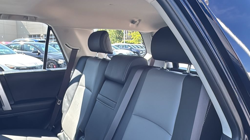 Used 2024 Toyota 4Runner SR5 Premium w/ Moonroof Package AWD/4WD image 28