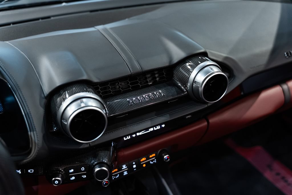 Certified 2023 Ferrari 812 GTS RWD image 38