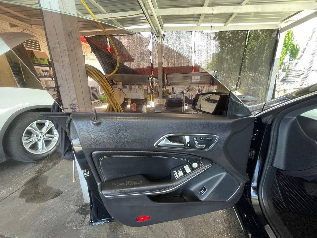 Used 2018 Mercedes-Benz CLA 250 4MATIC image 8