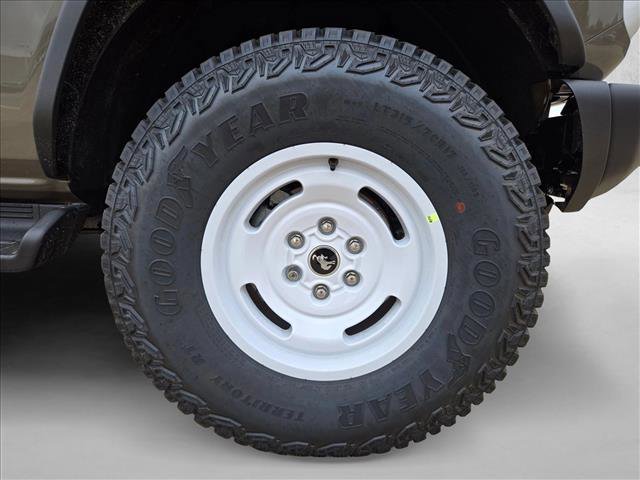 New 2026 Ford Bronco Heritage Edition image 10