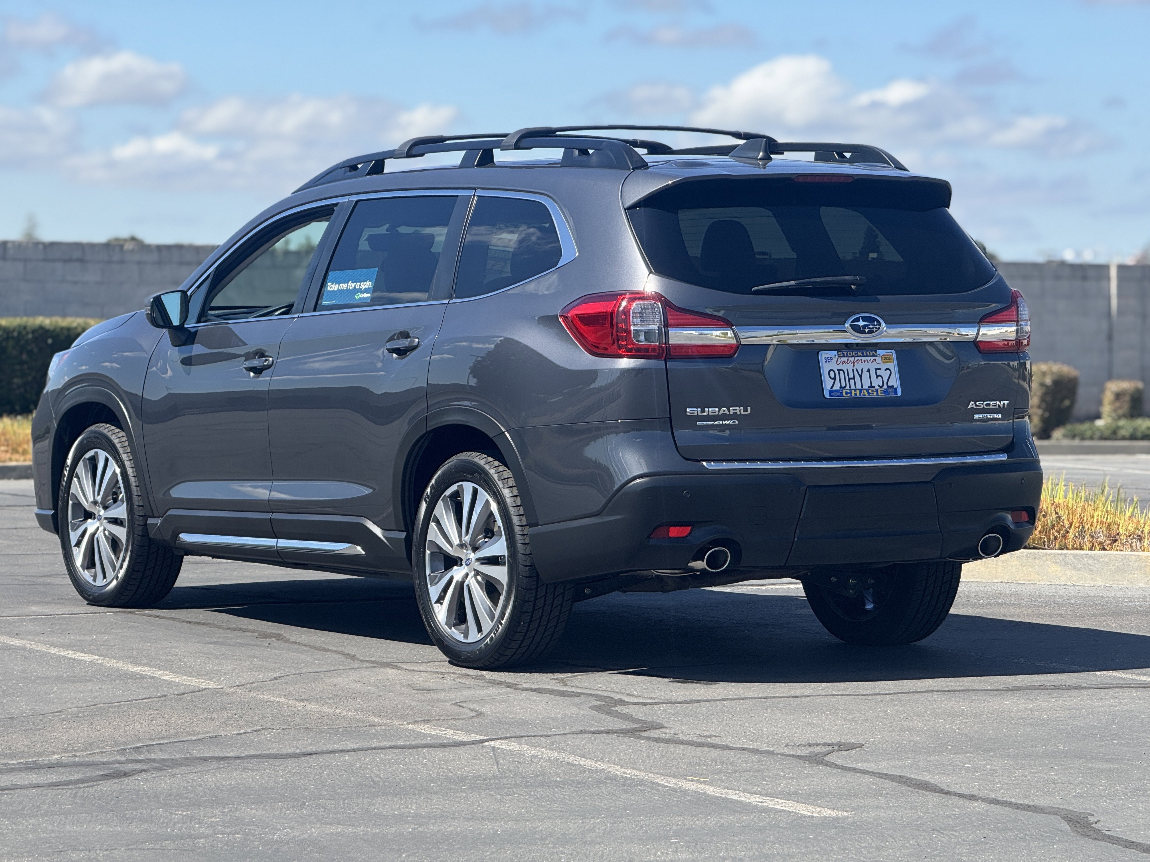 Used 2022 Subaru Ascent Limited w/ Technology Package image 4