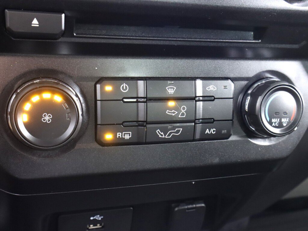 Used 2018 Ford F150 XLT w/ Equipment Group 301A Mid AWD/4WD image 28