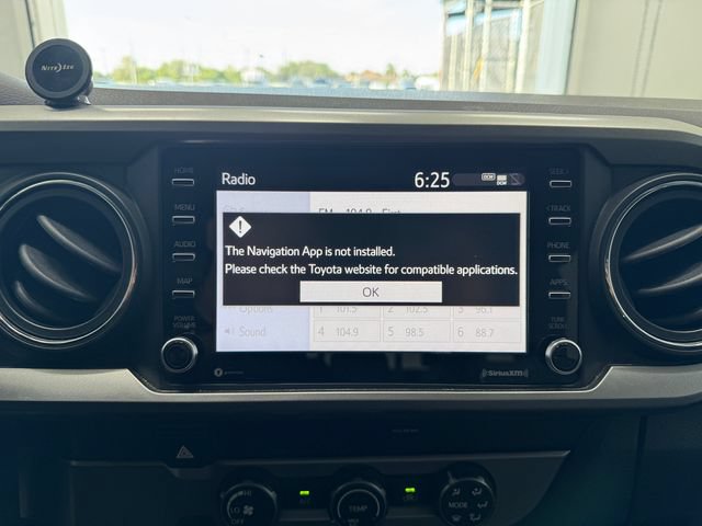 Used 2020 Toyota Tacoma SR5 w/ SR5 Appearance Package (SM) RWD image 26