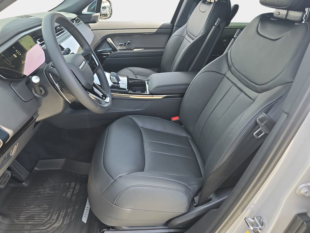 New 2026 Land Rover Range Rover Sport SE AWD/4WD image 16