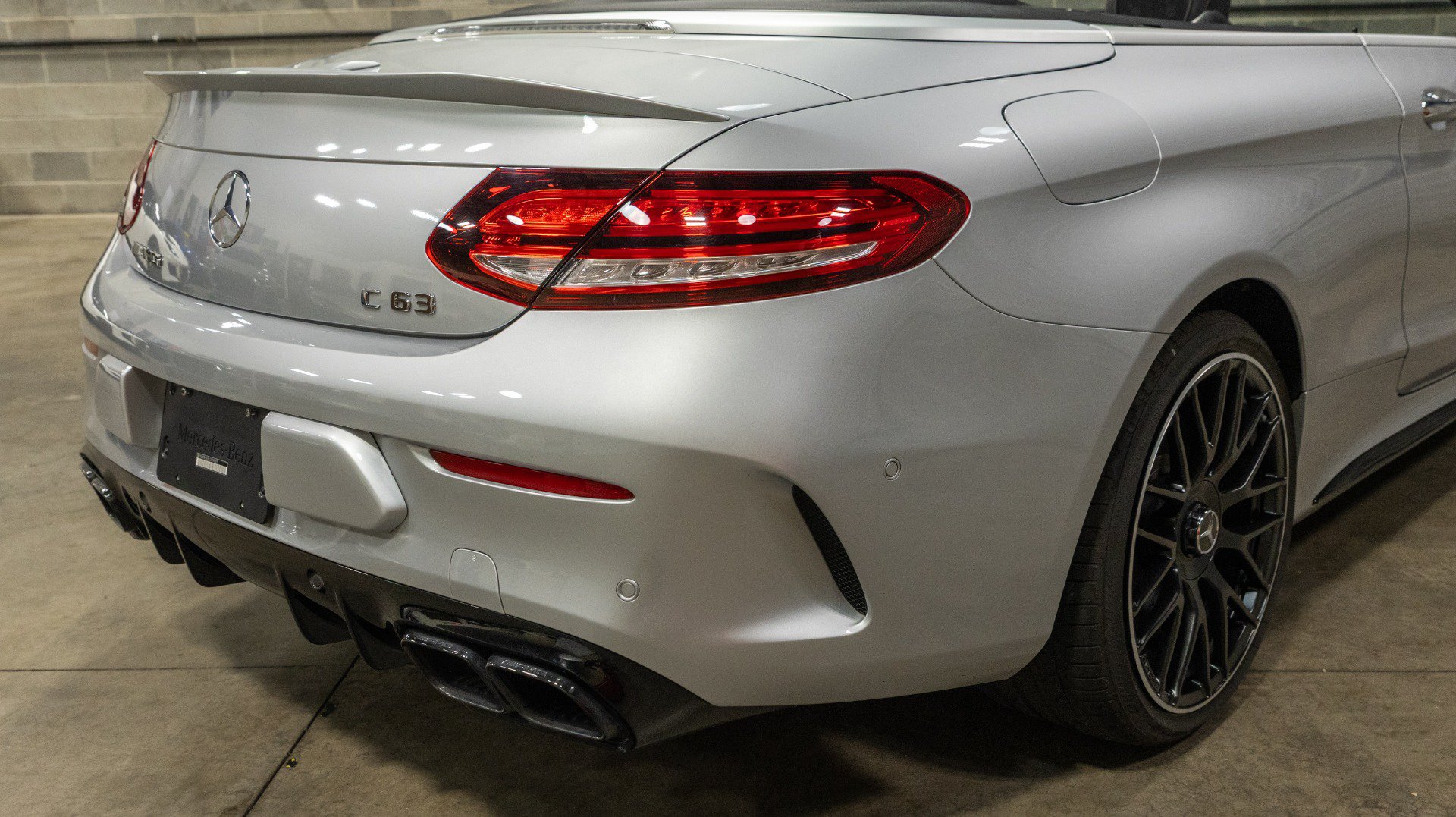 Used 2020 Mercedes-Benz C 63 AMG Cabriolet image 33