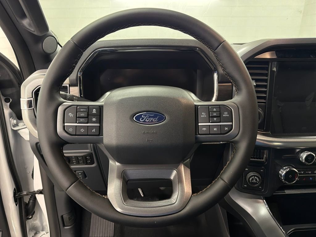 New 2025 Ford F150 Lariat w/ Equipment Group 501A Mid image 17