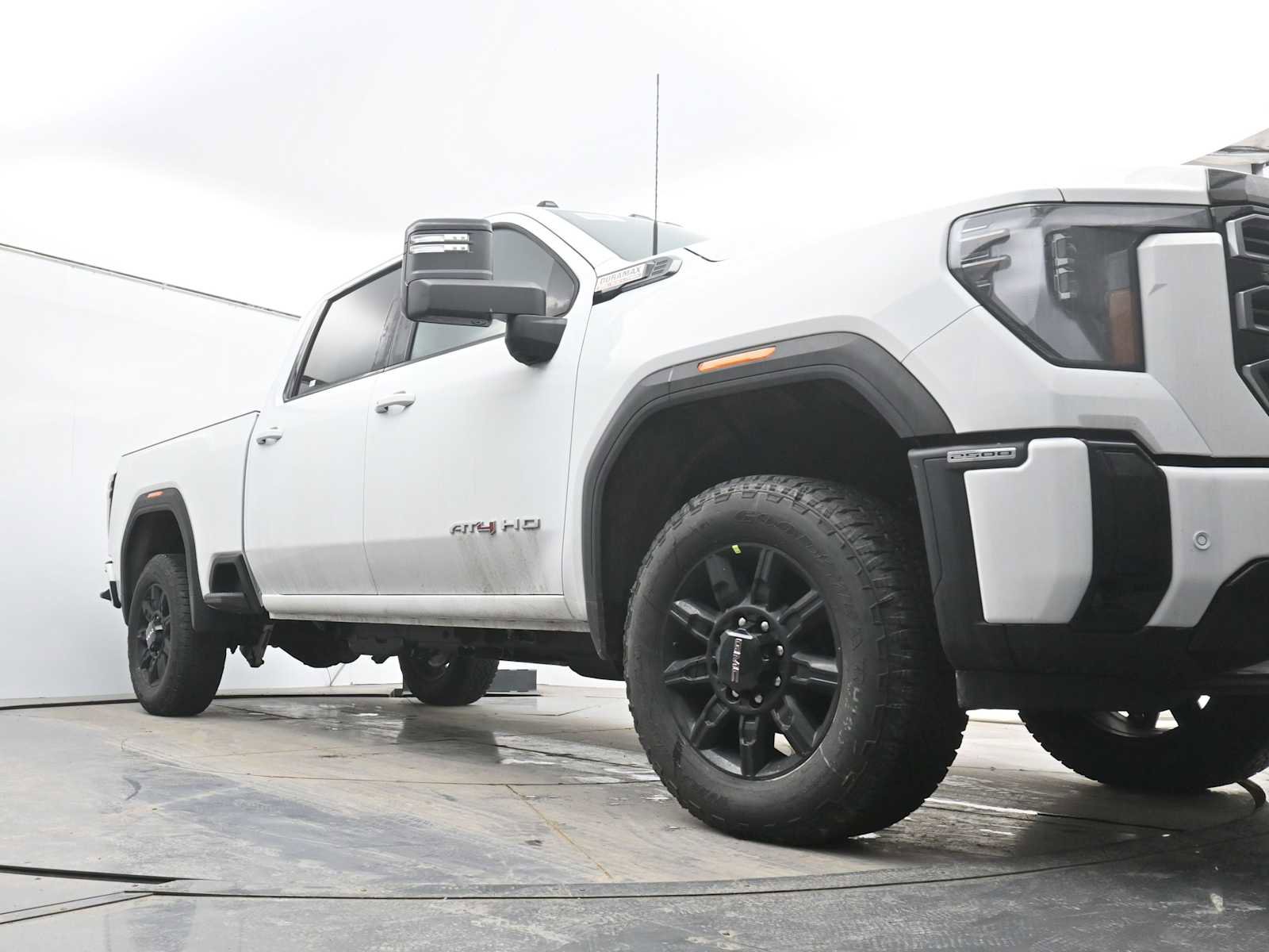 New 2026 GMC Sierra 2500 AT4 image 16