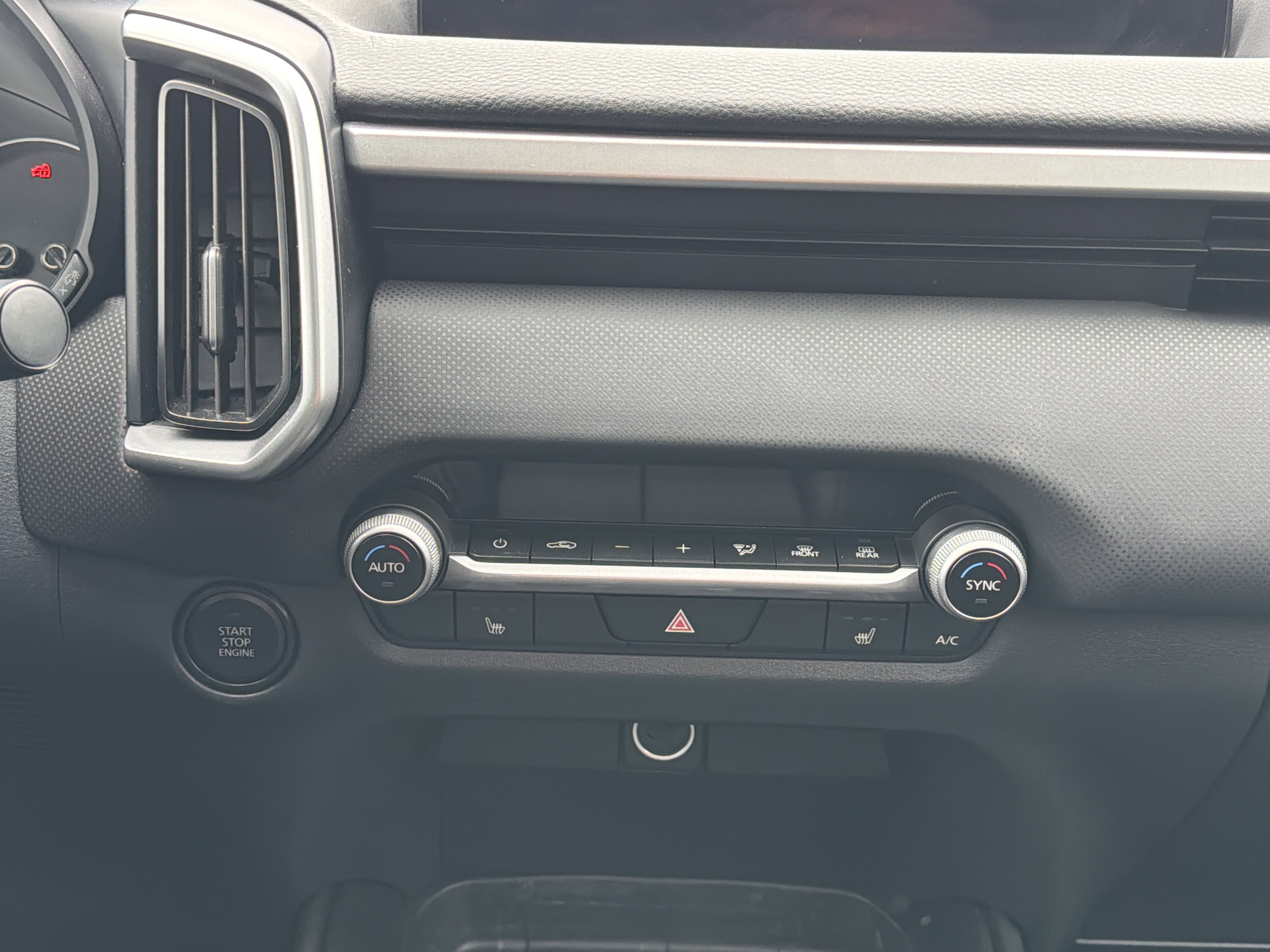 Used 2023 MAZDA CX-50 2.5 S w/ Cargo Package image 21