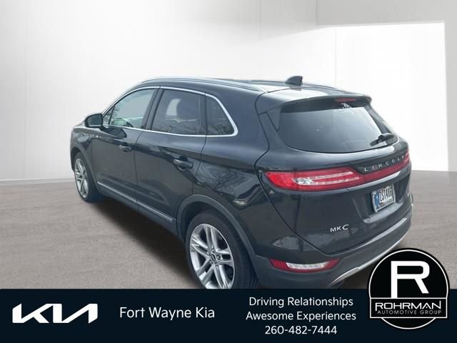 Used 2016 Lincoln MKC Reserve w/ Lincoln MKC Climate Package image 3