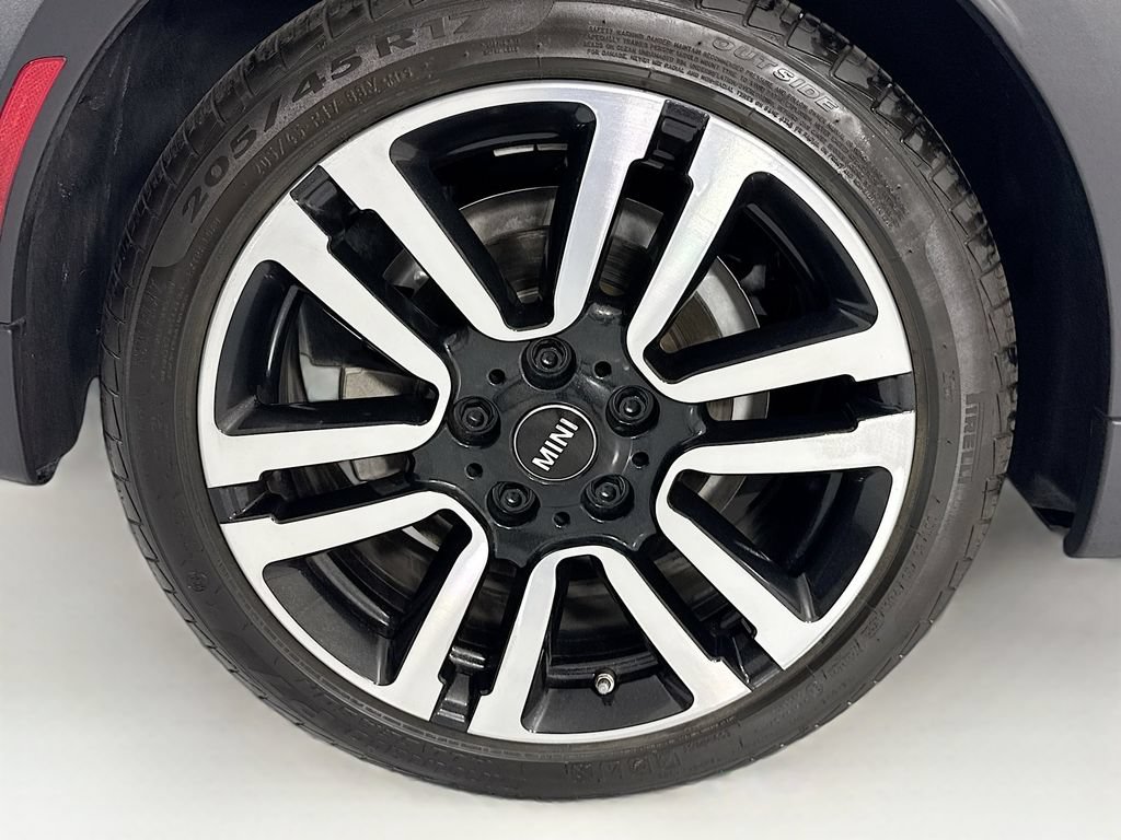 Used 2023 MINI Cooper S w/ Signature Upholstery Package FWD image 39