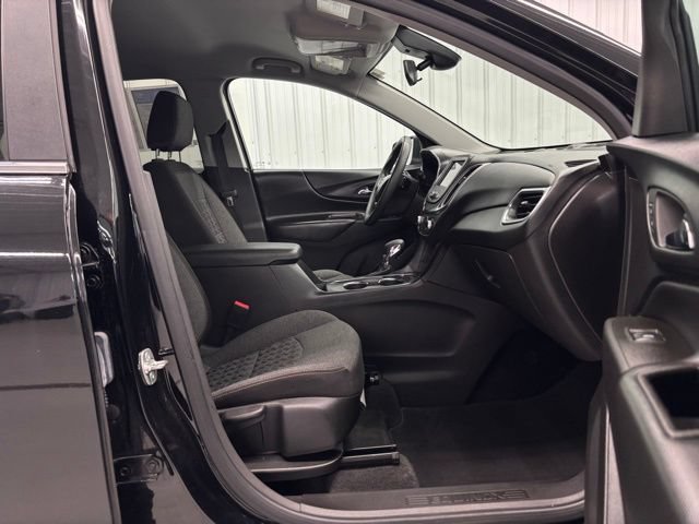 Used 2024 Chevrolet Equinox LT AWD/4WD image 11