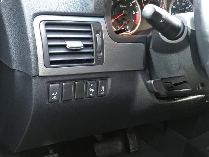 Used 2008 Nissan Armada SE w/ Drivers Preferred Pkg image 24