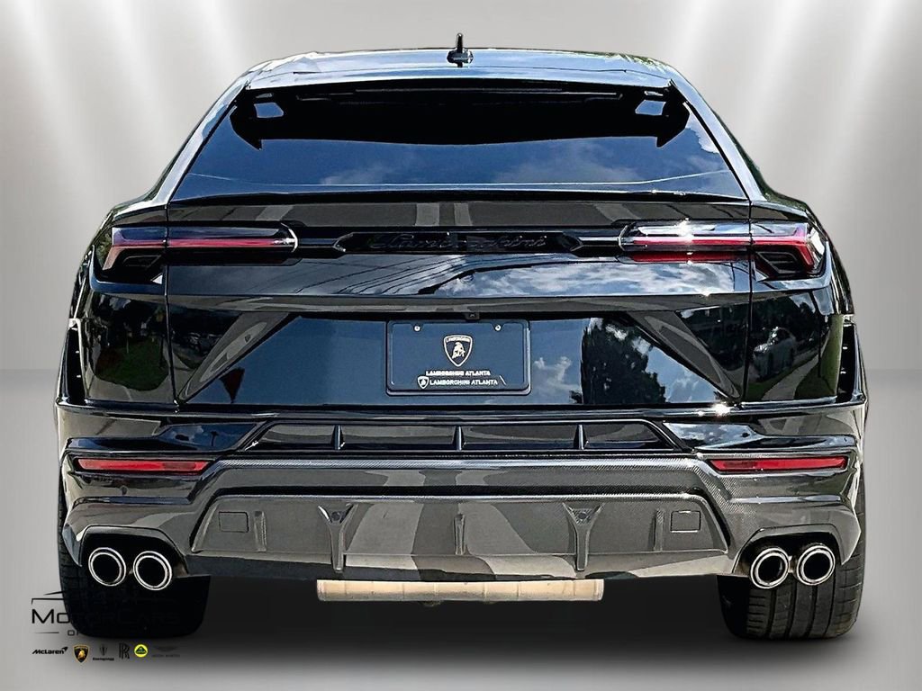 Used 2023 Lamborghini Urus Performante AWD/4WD image 4