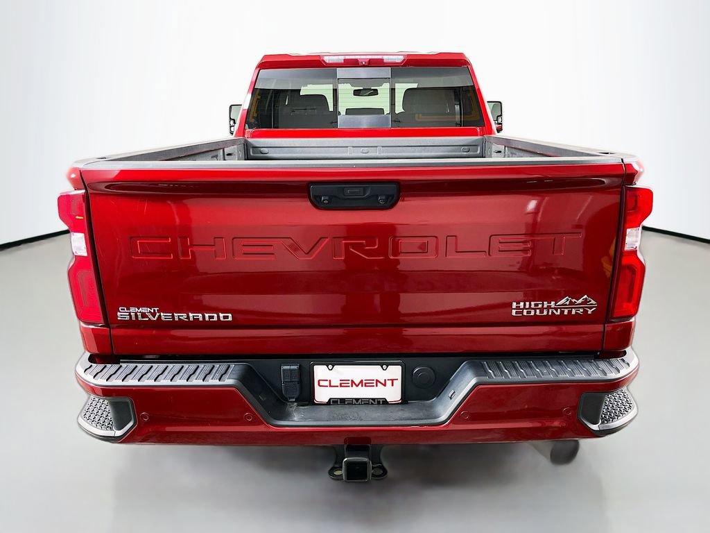 Used 2023 Chevrolet Silverado 2500 High Country AWD/4WD image 8
