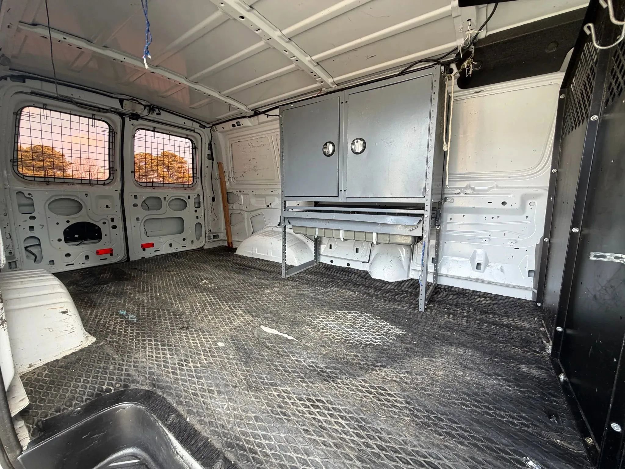 Used 2010 Ford E-250 and Econoline 250 image 24