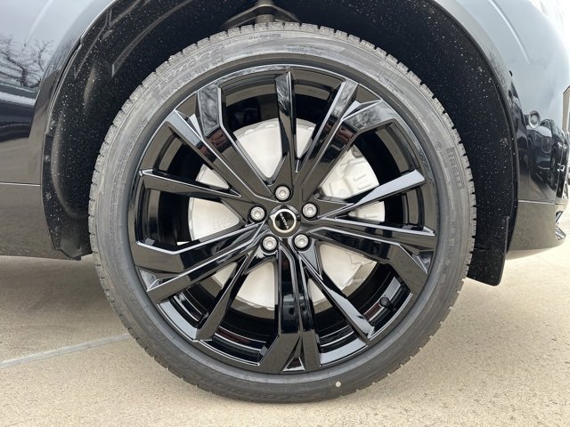 New 2026 Volvo XC60 T8 Ultra w/ Climate Package image 9