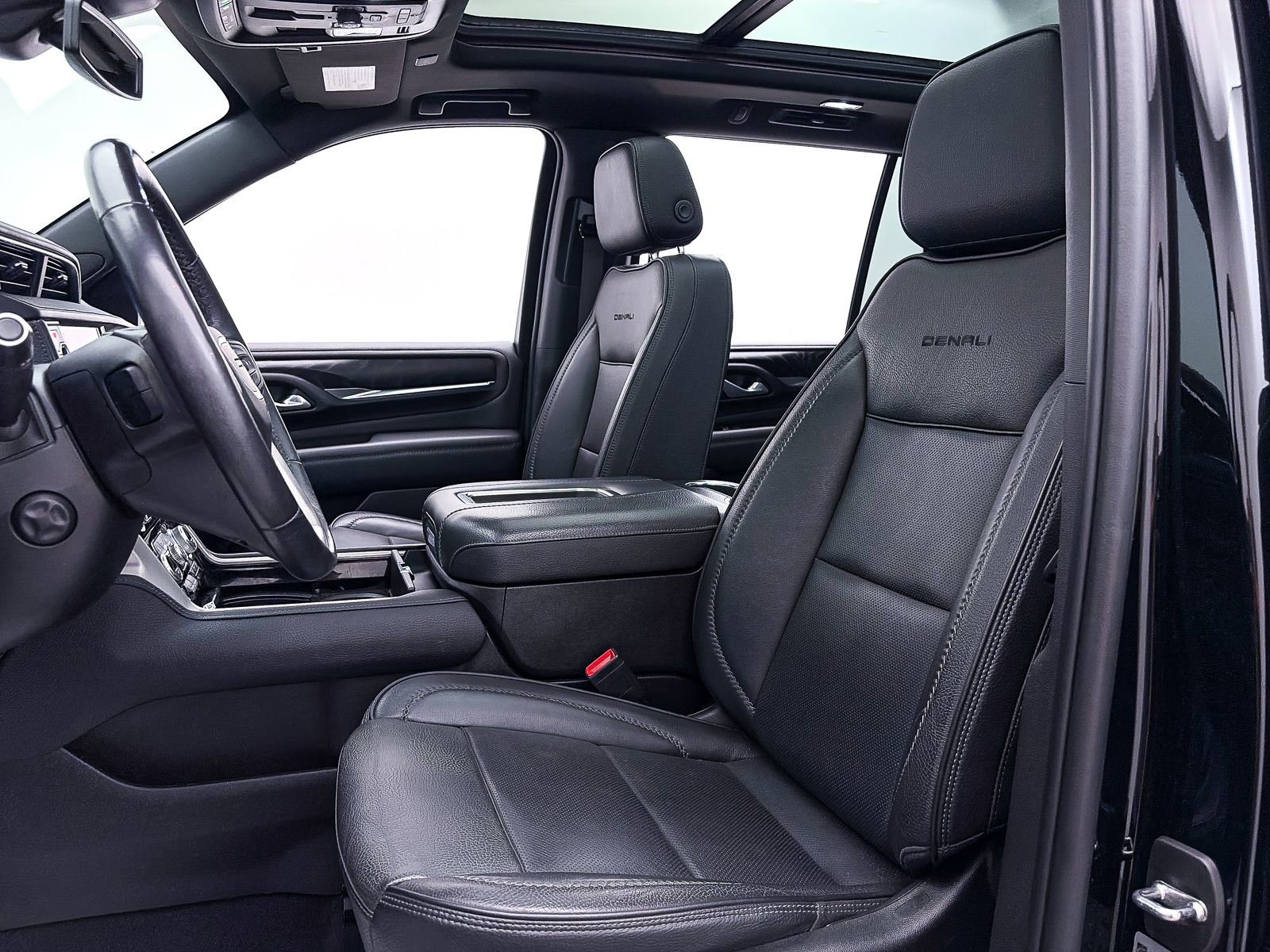 Used 2022 GMC Yukon Denali image 21