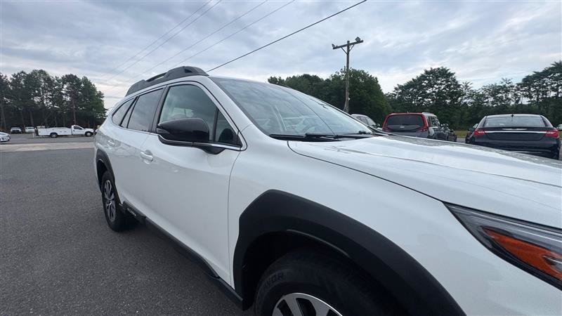Used 2023 Subaru Outback Premium AWD/4WD image 21