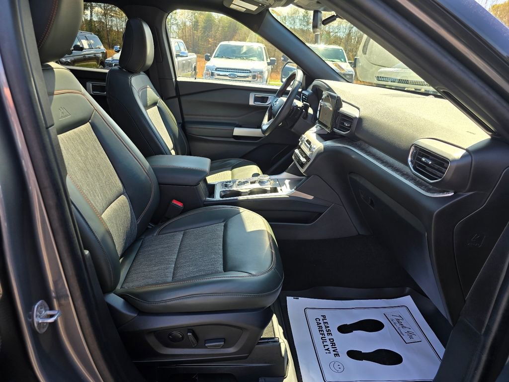 Used 2023 Ford Explorer Timberline w/ Timberline Technology Package AWD/4WD image 12