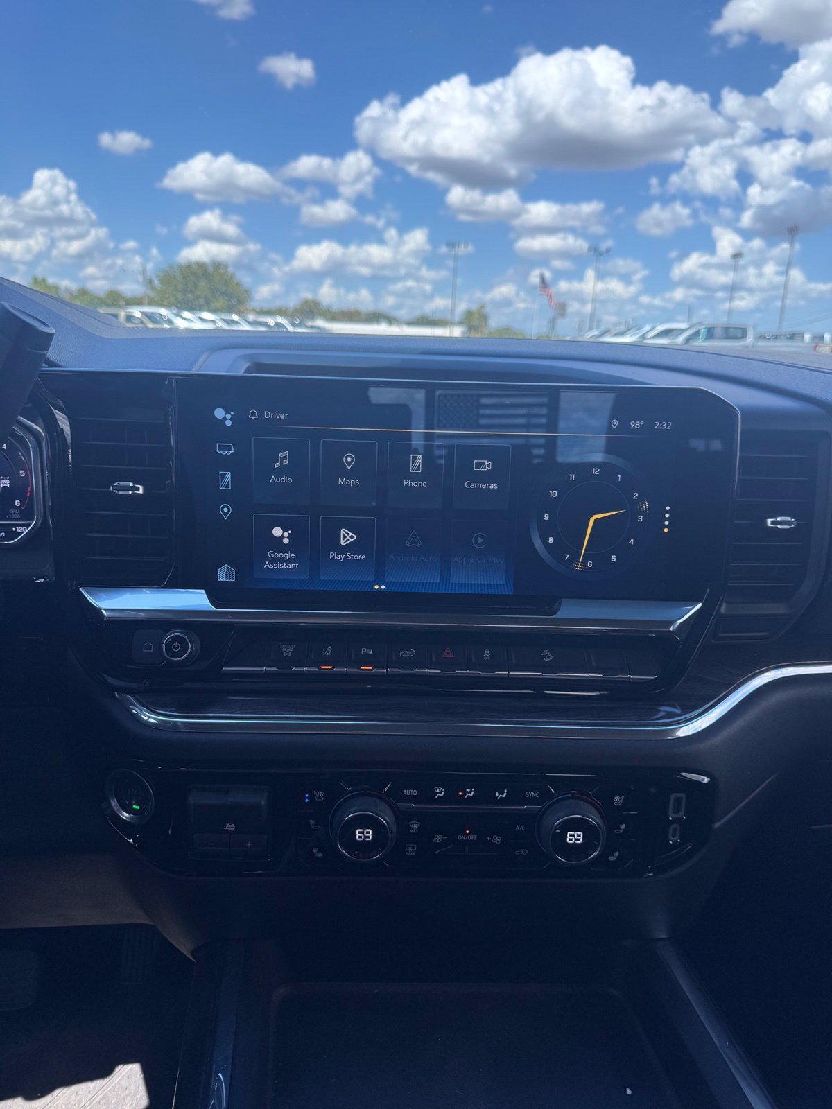 Used 2025 Chevrolet Silverado 2500 LTZ w/ Trail Boss Package AWD/4WD image 7