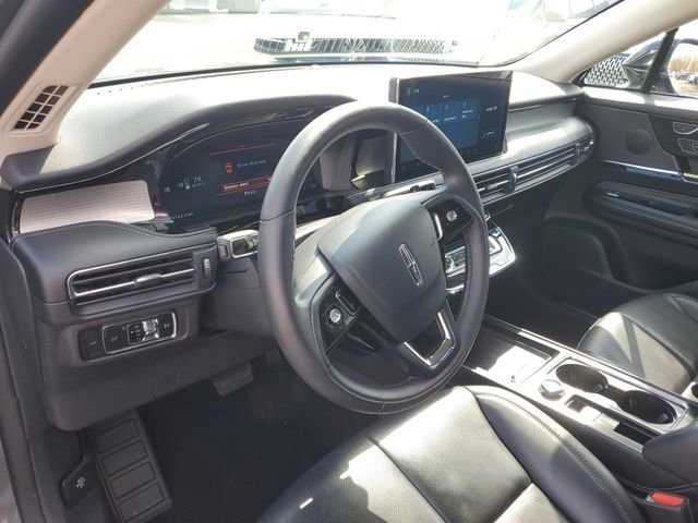 Certified 2023 Lincoln Corsair AWD w/ Equipment Group 101A image 11