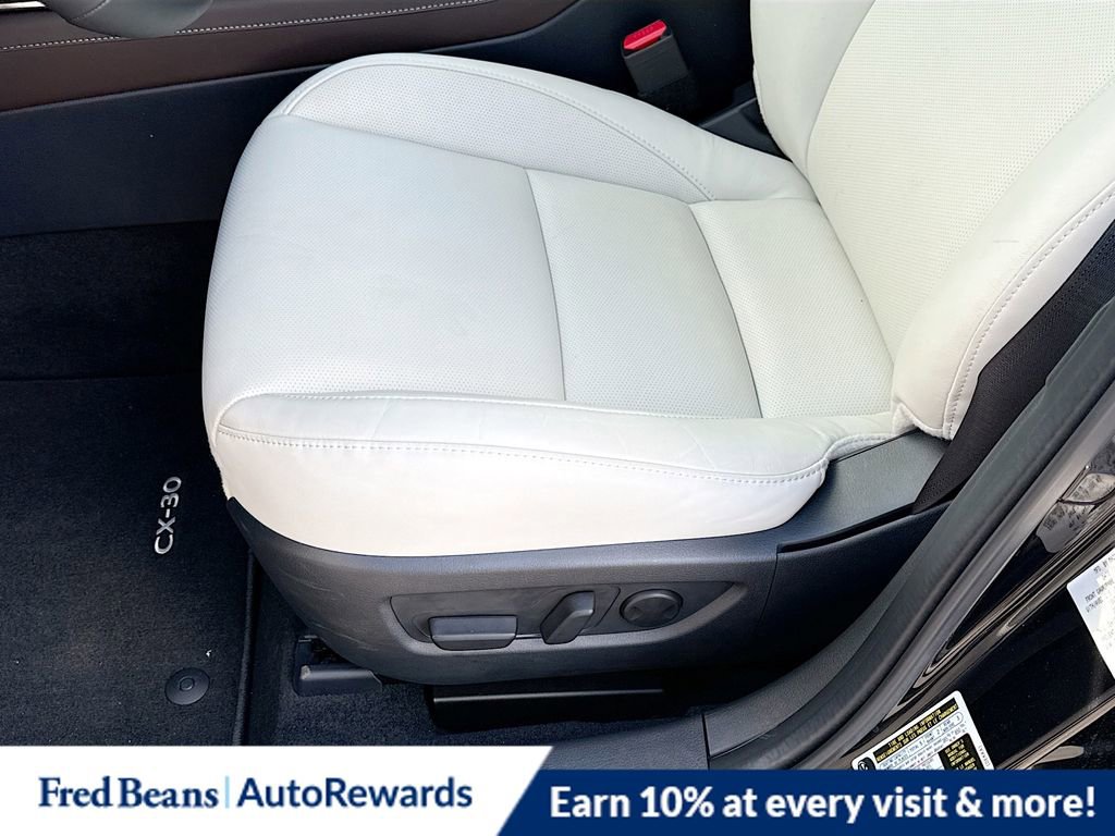 New 2025 MAZDA CX-30 2.5 Turbo w/ Premium Plus Pkg image 20