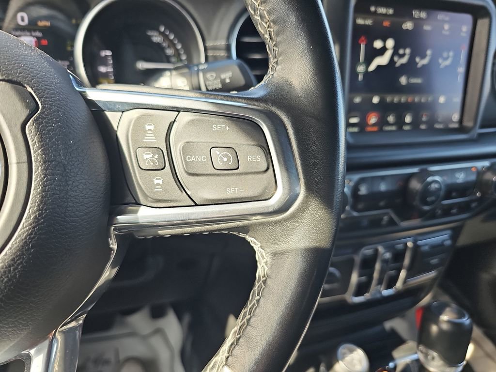 Used 2022 Jeep Wrangler Unlimited Sahara w/ Cold Weather Group image 23