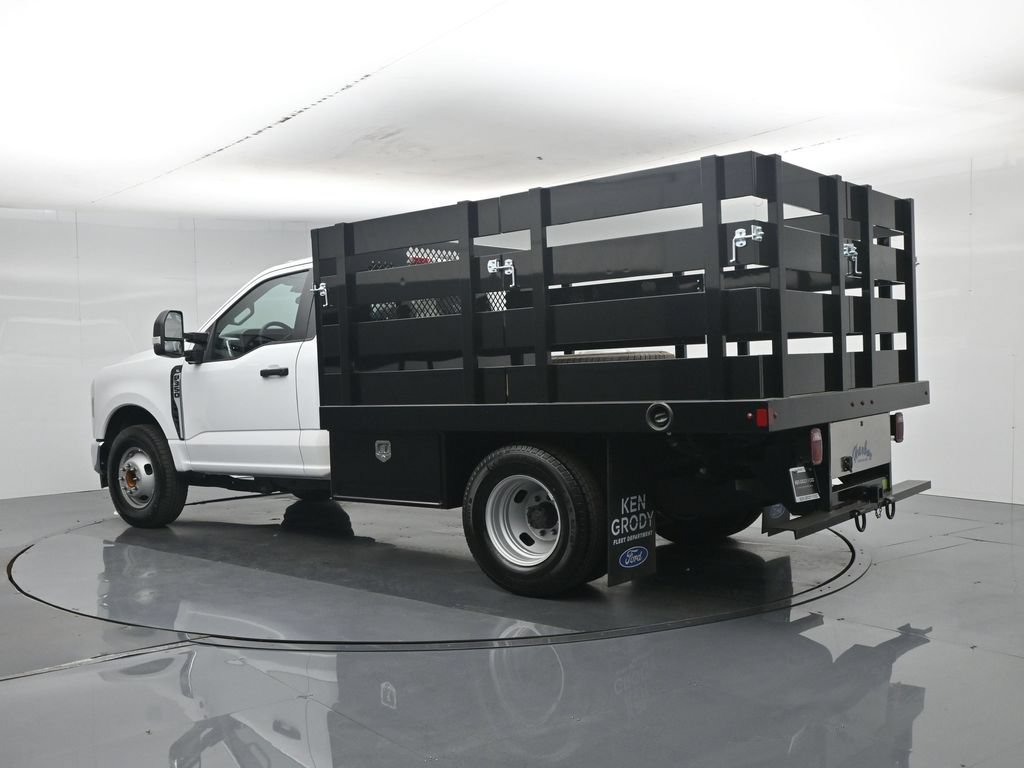New 2026 Ford F350 XL w/ XL Chrome Package RWD image 6
