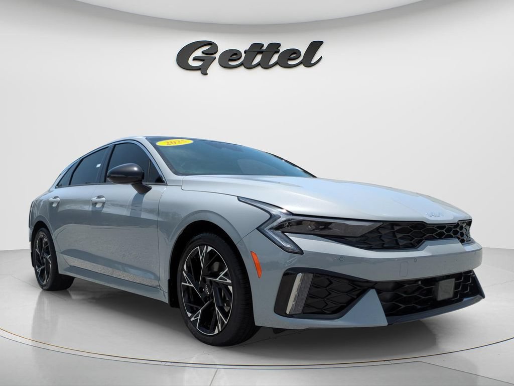 Used 2025 Kia K5 GT-Line w/ GT-Line Premium Package FWD image 3