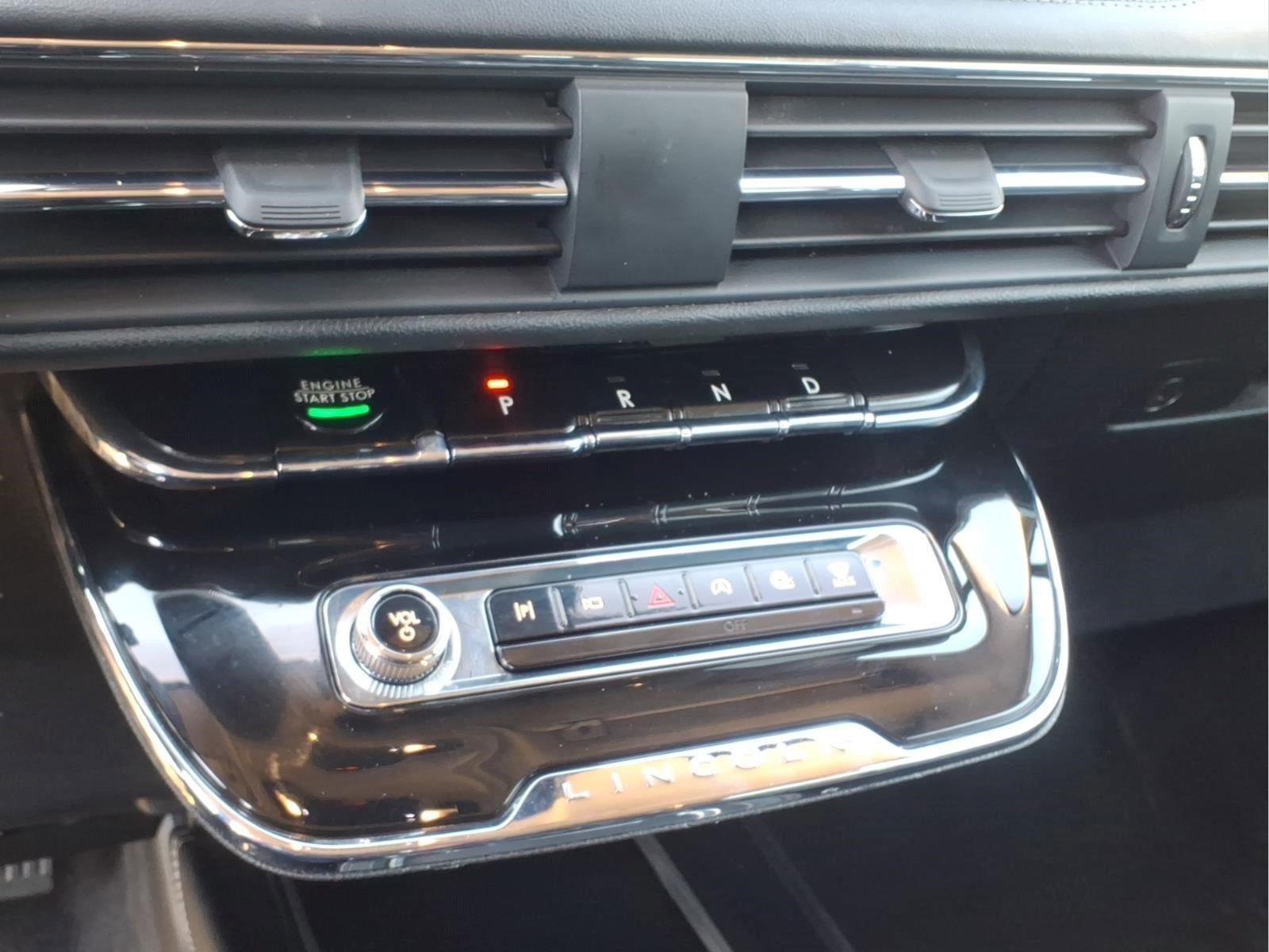 Used 2023 Lincoln Corsair FWD image 16