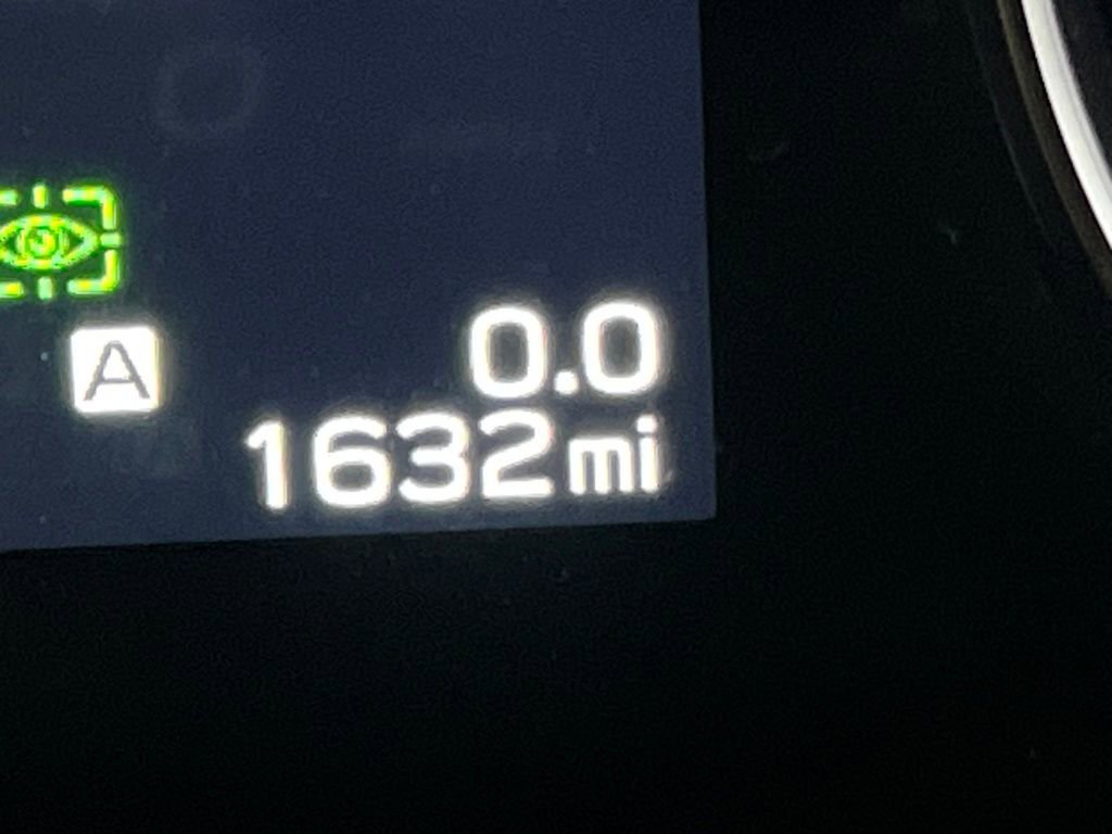 Certified 2025 Subaru Outback Limited image 18