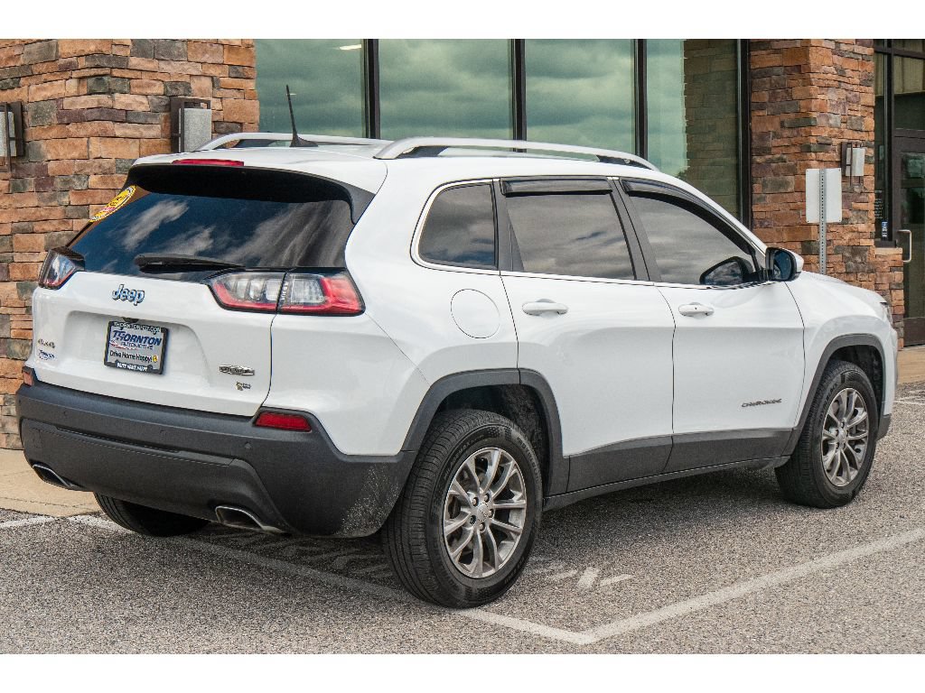 Used 2021 Jeep Cherokee Latitude Lux w/ Comfort/Convenience Group AWD/4WD image 2