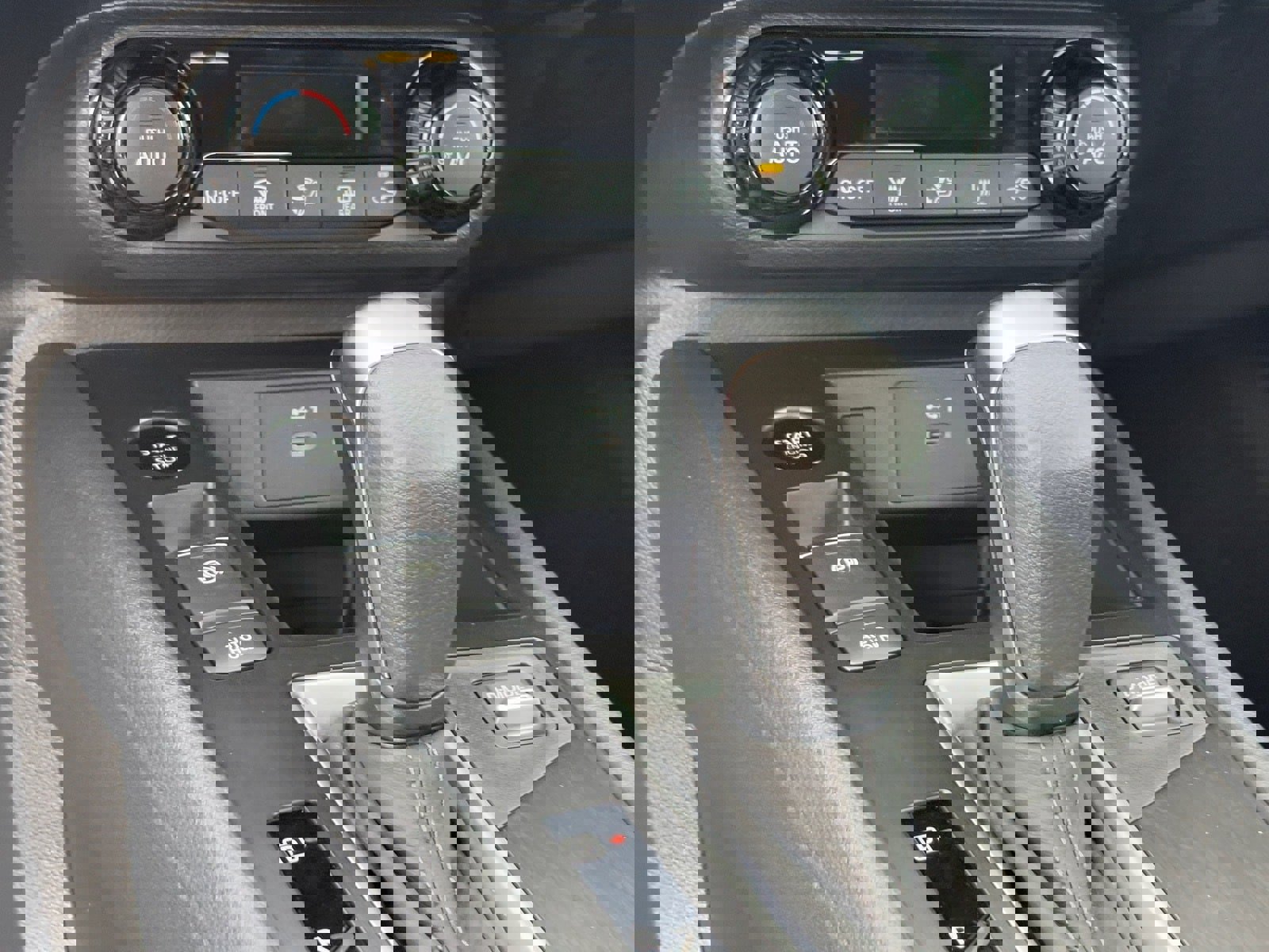 New 2026 Nissan Kicks SV image 26