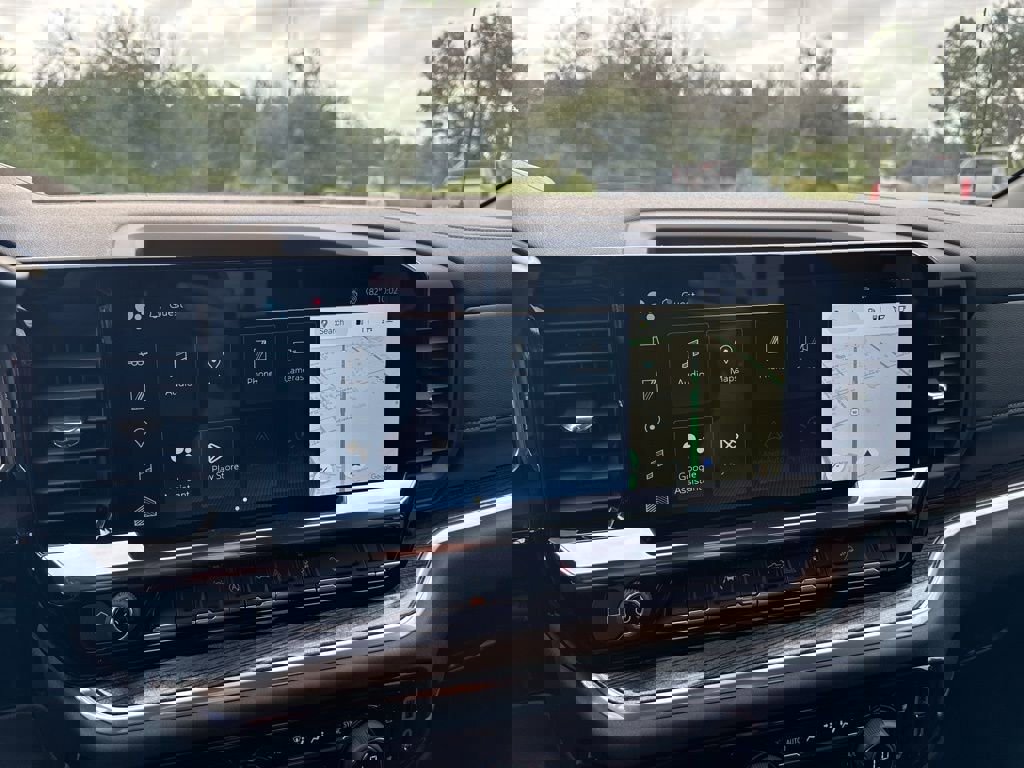 New 2025 Chevrolet Silverado 1500 LT image 22