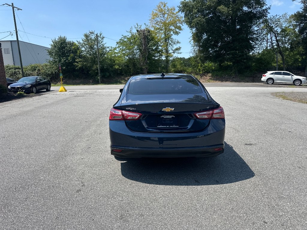 Used 2022 Chevrolet Malibu LT FWD image 6