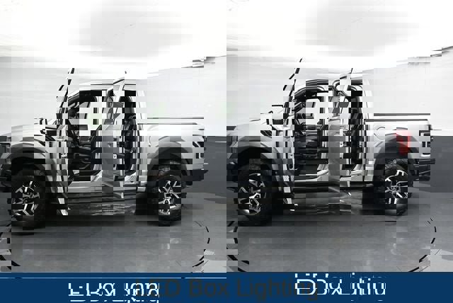 Used 2017 Ford F150 Raptor w/ Equipment Group 802A Luxury image 32