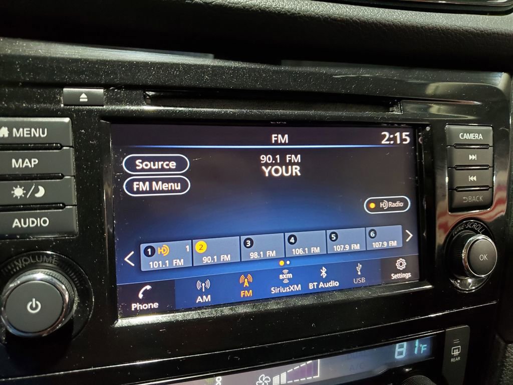 Used 2019 Nissan Rogue SV w/ Premium Package image 31