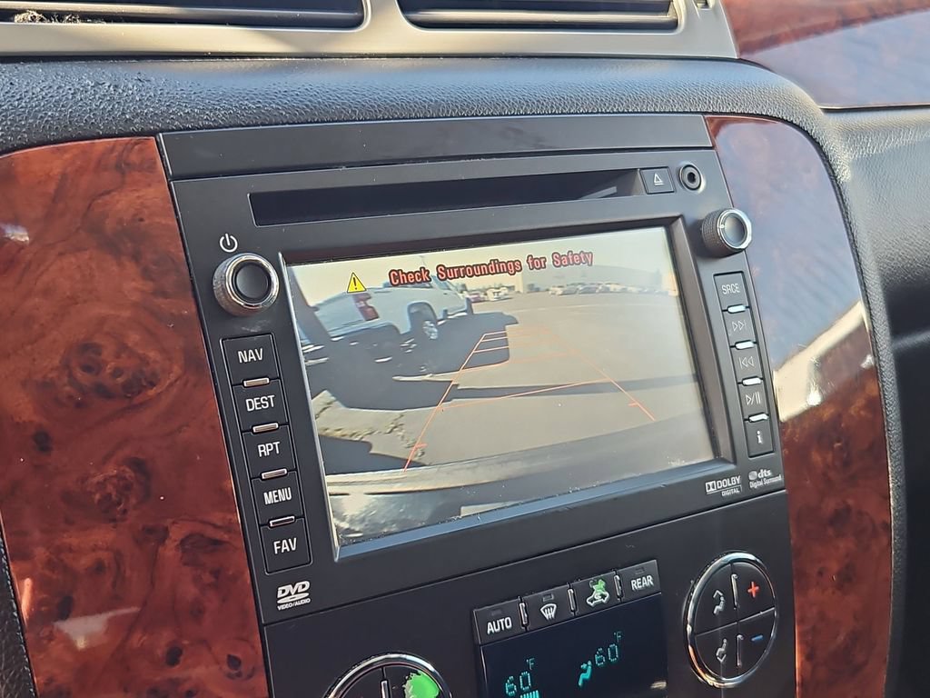 Used 2012 Chevrolet Suburban LTZ AWD/4WD image 19