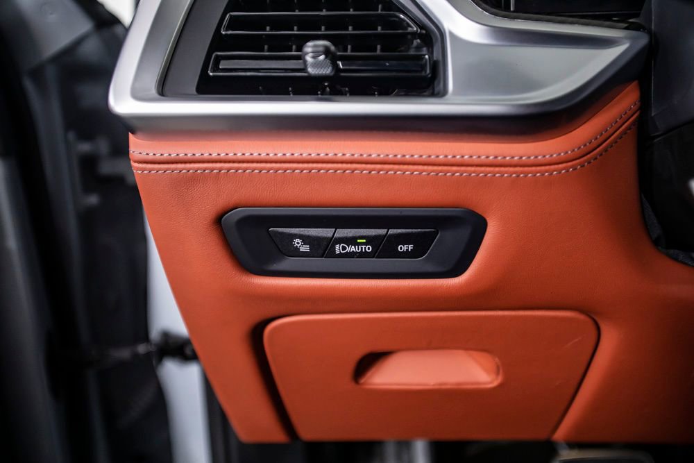 Used 2024 BMW X5 M Competition w/ Executive Package image 38