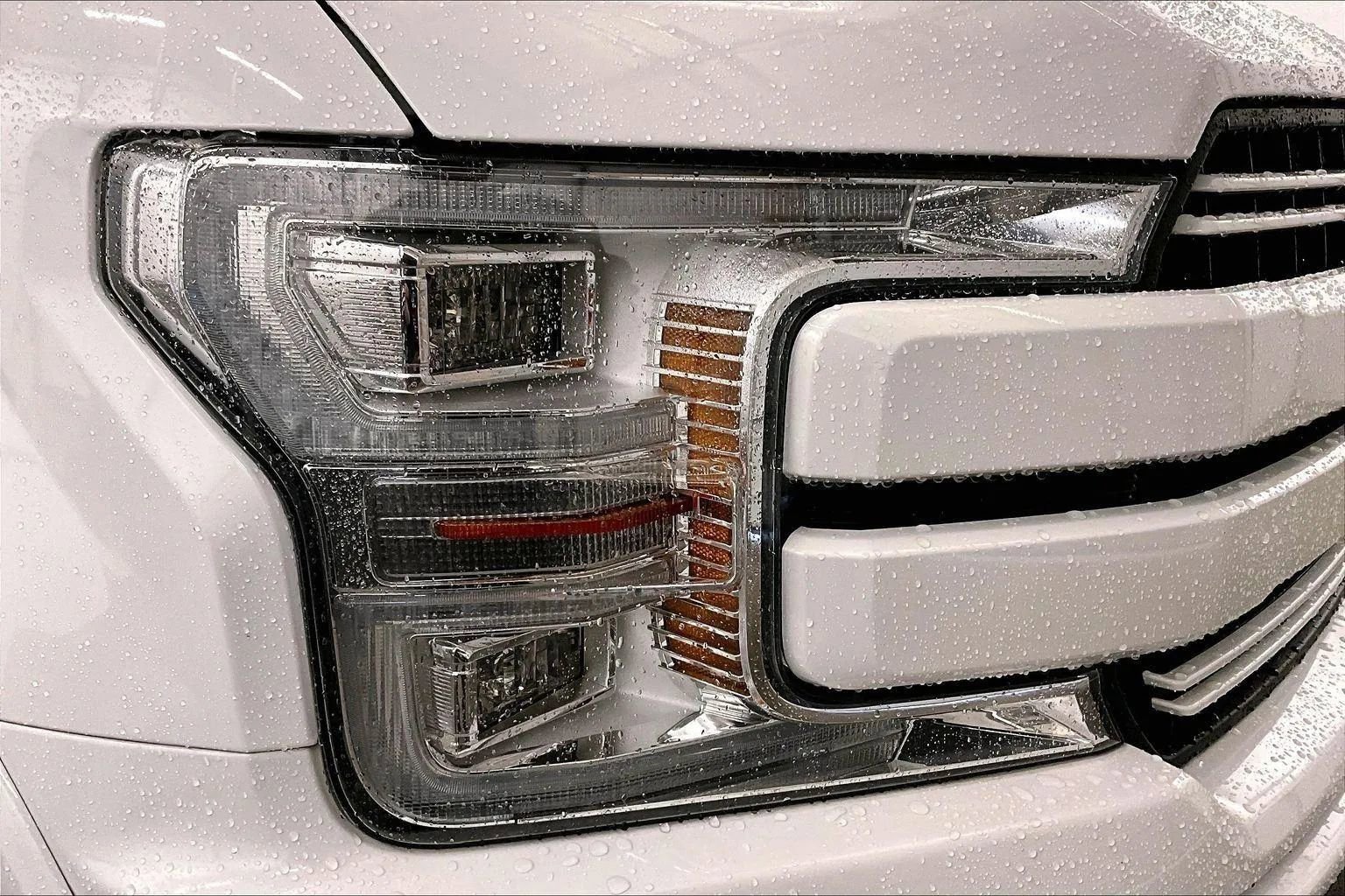 Used 2018 Ford F150 Lariat w/ Equipment Group 502A Luxury image 27