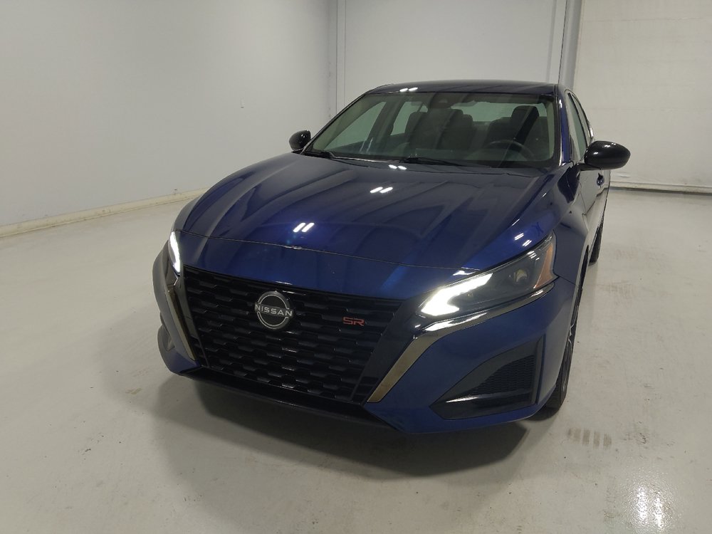 Used 2023 Nissan Altima 2.5 SR AWD/4WD image 15