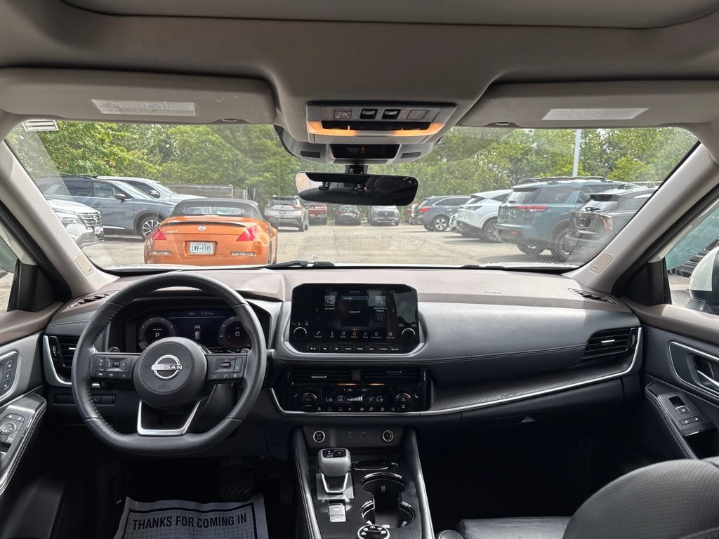 Used 2023 Nissan Rogue Platinum w/ Platinum Premium Package AWD/4WD image 15