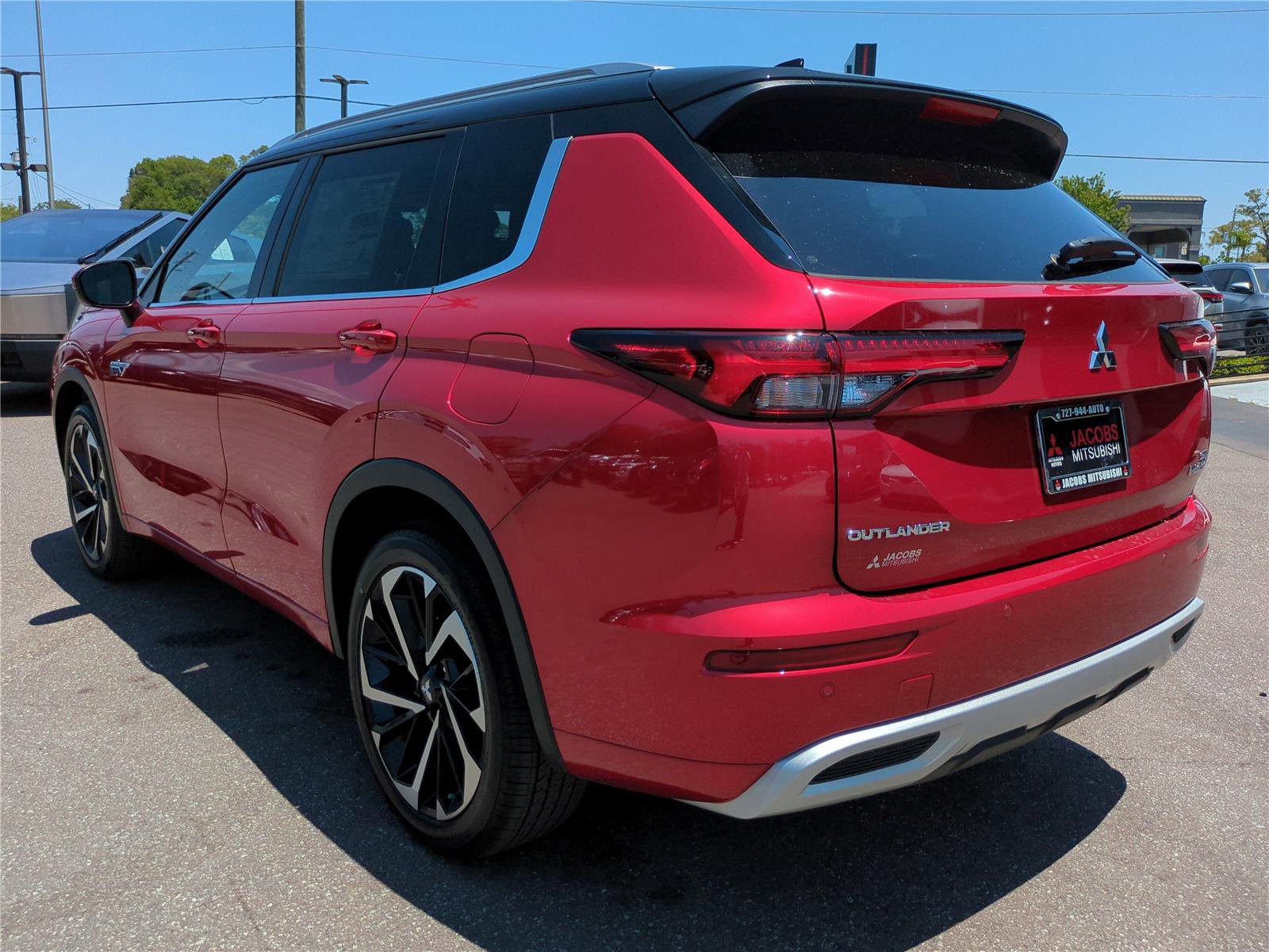 New 2025 Mitsubishi Outlander SEL image 6