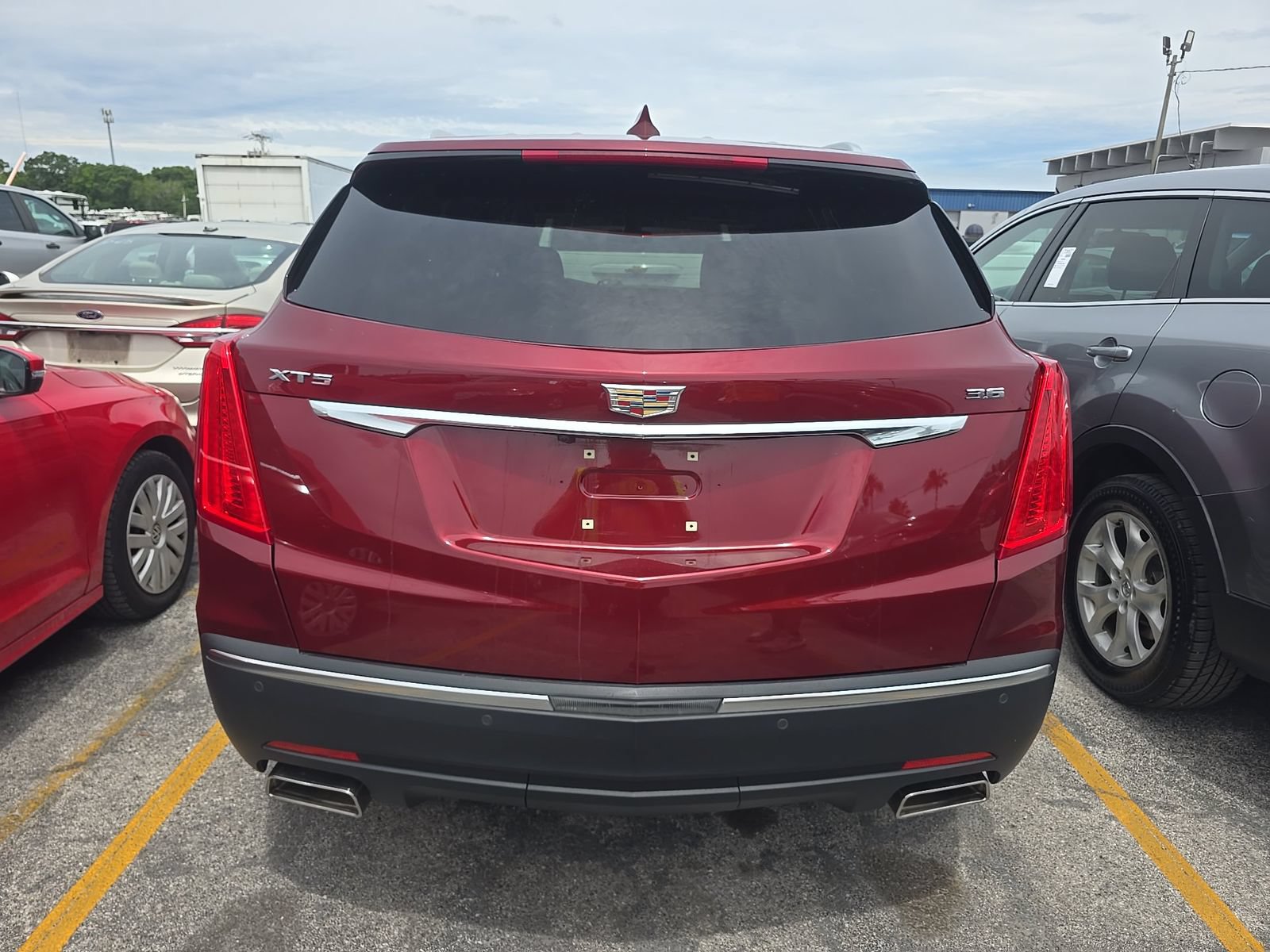 Used 2018 Cadillac XT5 Luxury FWD image 7