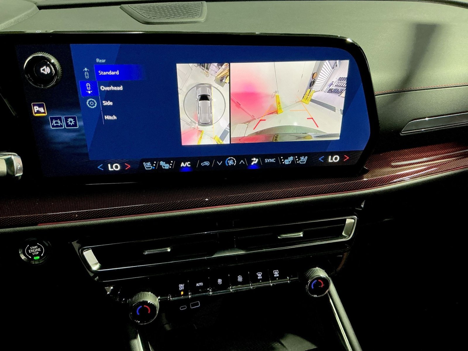 New 2026 Chevrolet Traverse RS w/ LPO, Floor Liner Package image 27