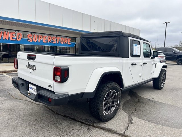 Used 2022 Jeep Gladiator Overland image 3