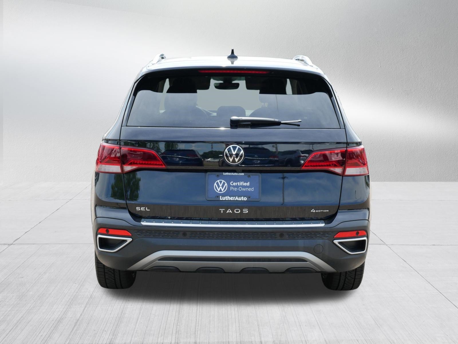 Certified 2023 Volkswagen Taos SEL AWD/4WD image 6